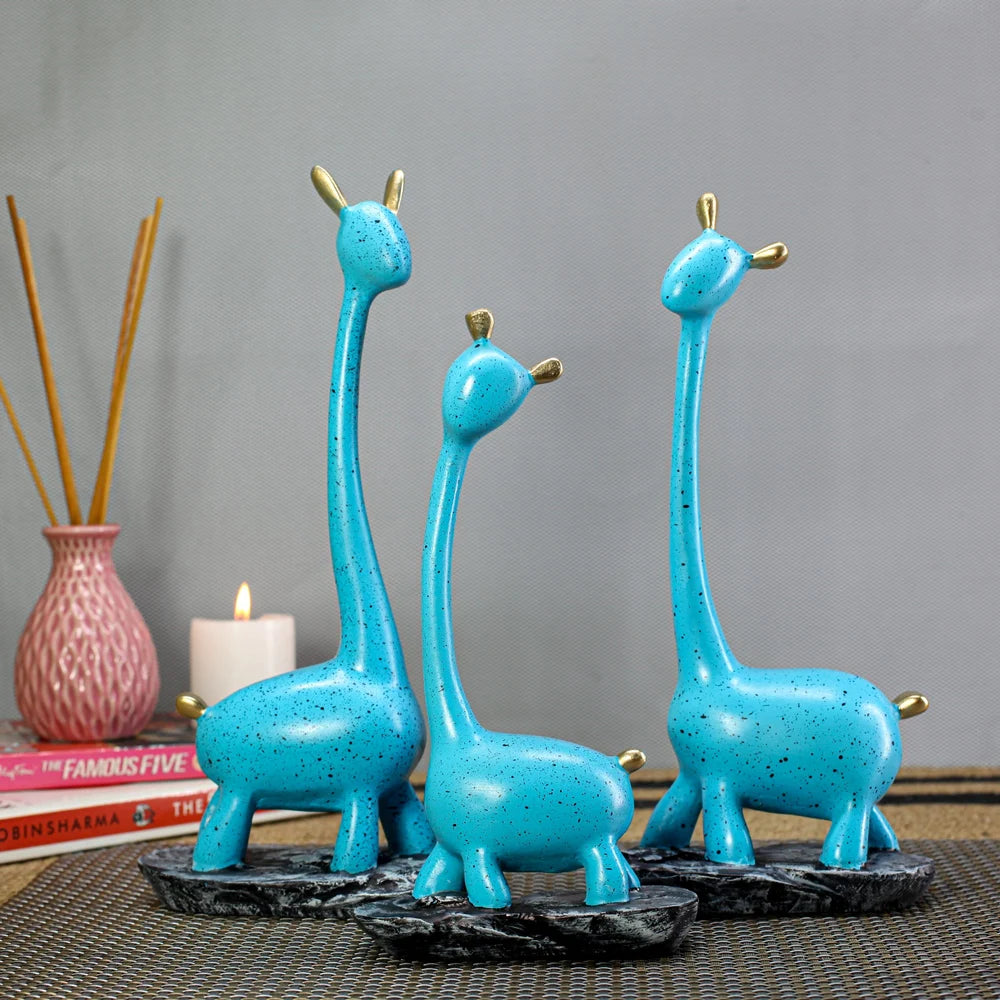 Elegant Blue Giraffe Family Polyresin Showpiece (Set of 3) – Modern Home Decor